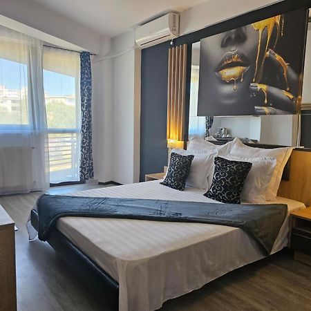 Theline Hotel Bucureşti Ngoại thất bức ảnh